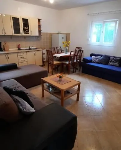 Nikica Apartman Drage